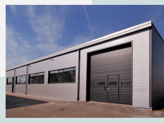 Быстровозводимые склады от СтальСтрой-Влс по цене 611 руб.